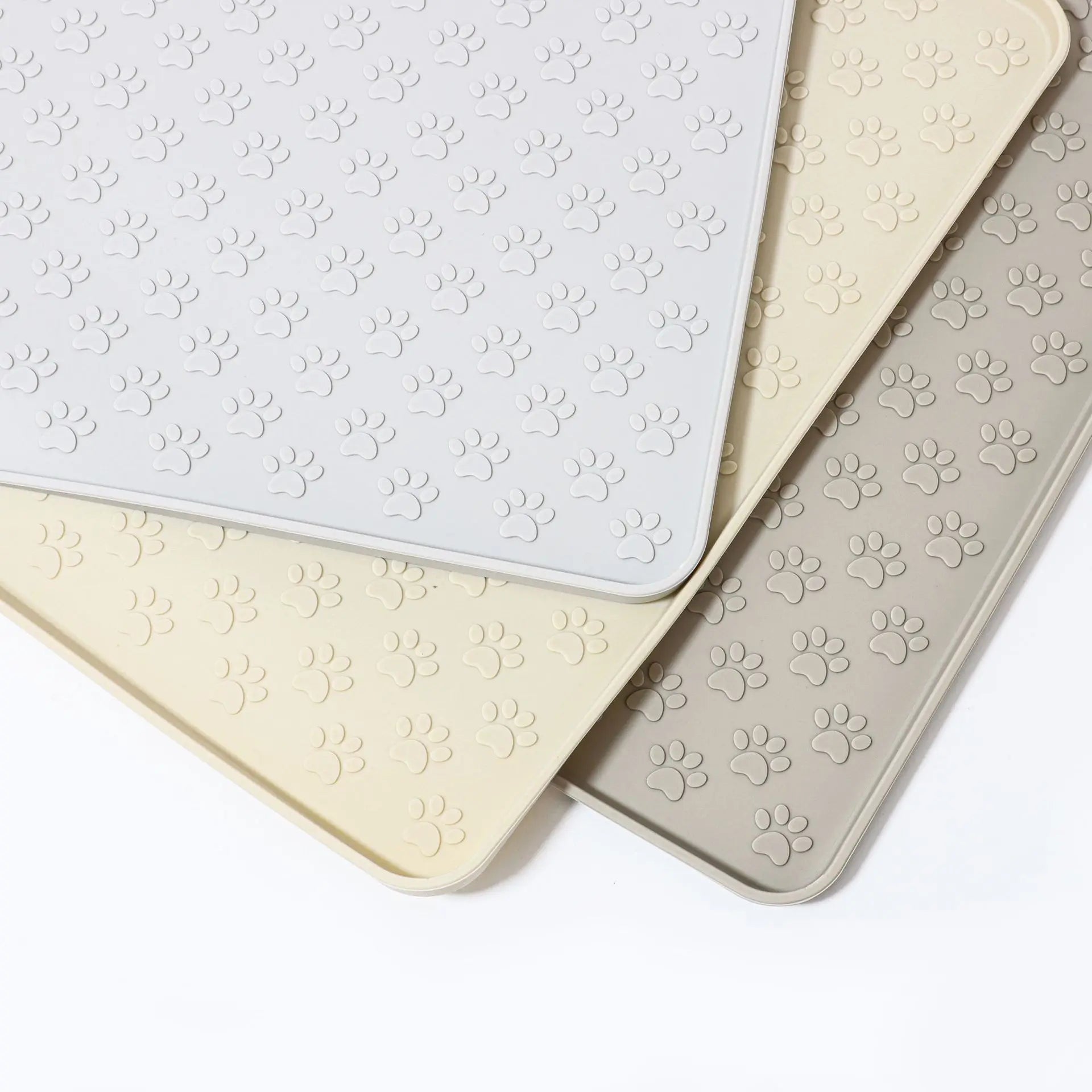 Silicone Pet Feeding Mat — Raised-Edge Placemat for Dog & Cat Bowls