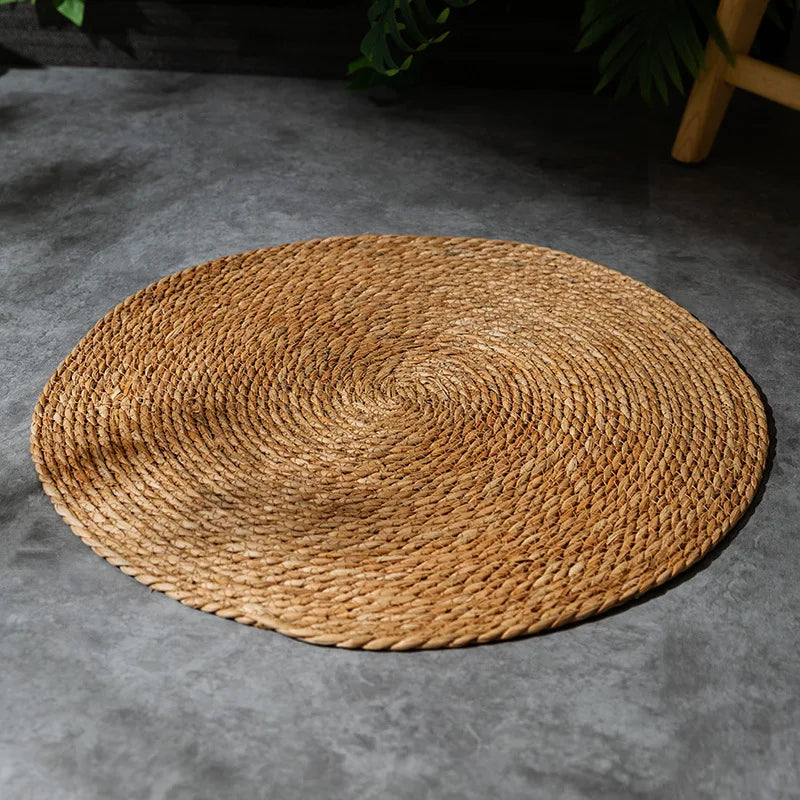 Rattan Weave Cat Scratcher Mat — Floor Scratching Pad with Optional Ball Toy