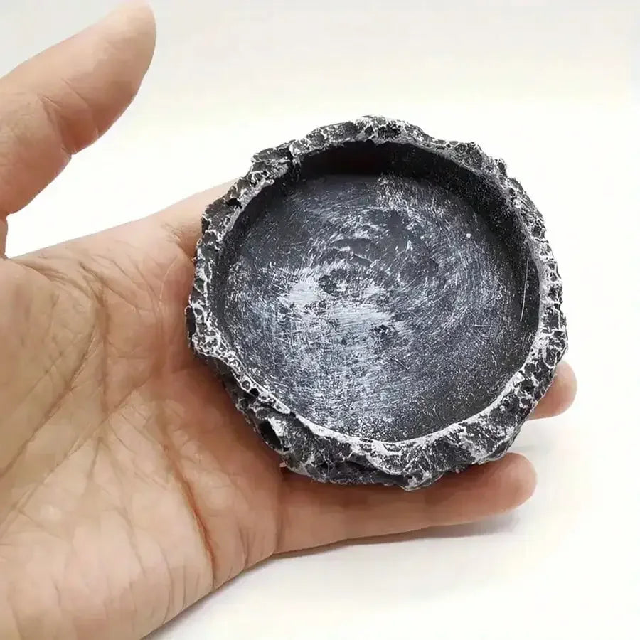 Stone-Look Reptile Bowl — Small Feeding & Water Dish for Bearded Dragons